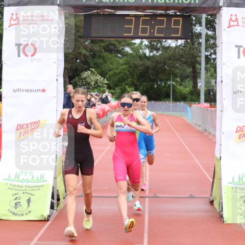 14.06.2026 - 7 Türme Triathlon Andreas Tolksdorf http://msf.ph/oto/9810936 14.06.2026 08:54:19 Schwimmen  meine-sportfotos.de