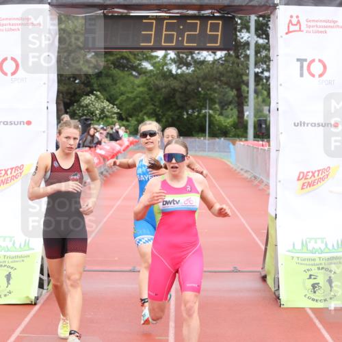 14.06.2026 - 7 Türme Triathlon Andreas Tolksdorf http://msf.ph/oto/9810937 14.06.2026 08:54:20 Schwimmen  meine-sportfotos.de