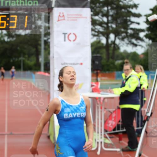 14.06.2026 - 7 Türme Triathlon Andreas Tolksdorf http://msf.ph/oto/9810942 14.06.2026 08:54:22 Schwimmen  meine-sportfotos.de