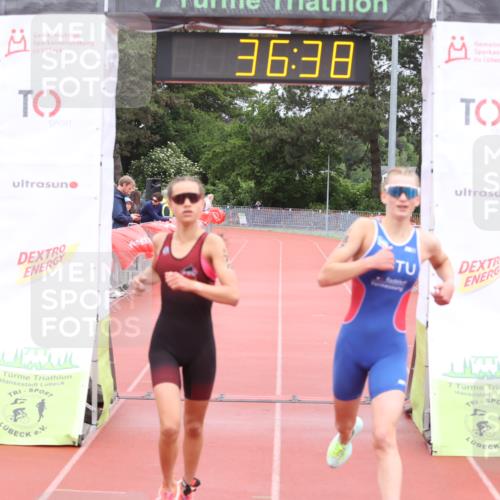 14.06.2026 - 7 Türme Triathlon Andreas Tolksdorf http://msf.ph/oto/9810946 14.06.2026 08:54:28 Schwimmen  meine-sportfotos.de