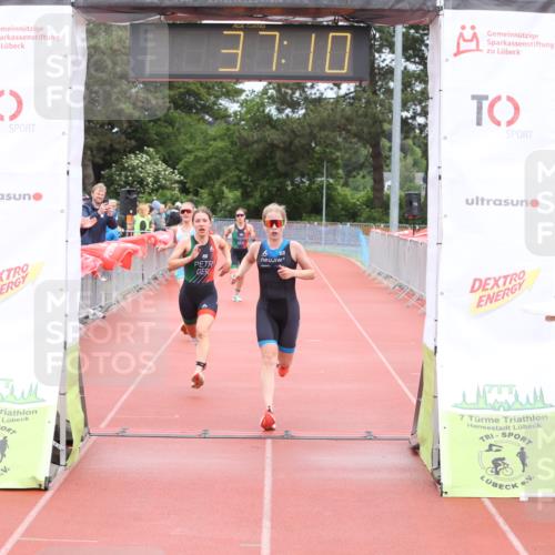 14.06.2026 - 7 Türme Triathlon Andreas Tolksdorf http://msf.ph/oto/9810958 14.06.2026 08:55:00 Schwimmen  meine-sportfotos.de
