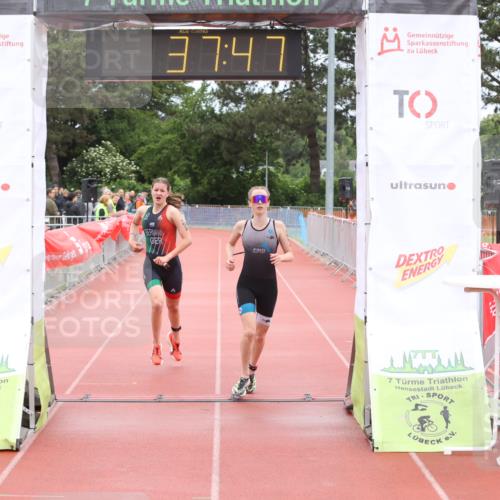 14.06.2026 - 7 Türme Triathlon Andreas Tolksdorf http://msf.ph/oto/9810980 14.06.2026 08:55:38 Schwimmen  meine-sportfotos.de