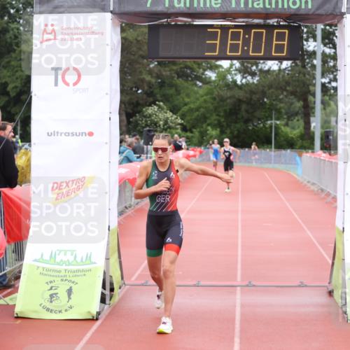14.06.2026 - 7 Türme Triathlon Andreas Tolksdorf http://msf.ph/oto/9810987 14.06.2026 08:55:58 Schwimmen  meine-sportfotos.de