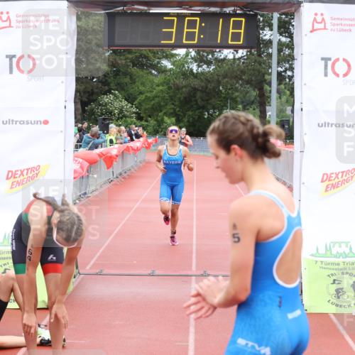 14.06.2026 - 7 Türme Triathlon Andreas Tolksdorf http://msf.ph/oto/9810992 14.06.2026 08:56:08 Schwimmen  meine-sportfotos.de