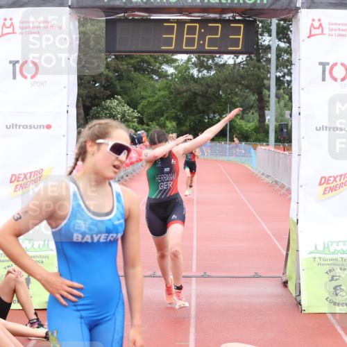 14.06.2026 - 7 Türme Triathlon Andreas Tolksdorf http://msf.ph/oto/9810997 14.06.2026 08:56:14 Schwimmen  meine-sportfotos.de