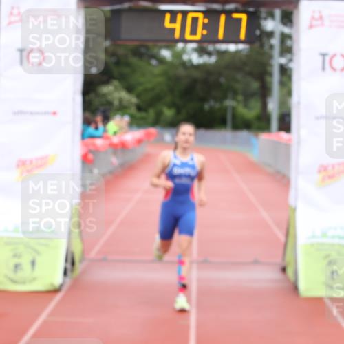 14.06.2026 - 7 Türme Triathlon Andreas Tolksdorf http://msf.ph/oto/9811035 14.06.2026 08:58:08 Schwimmen  meine-sportfotos.de