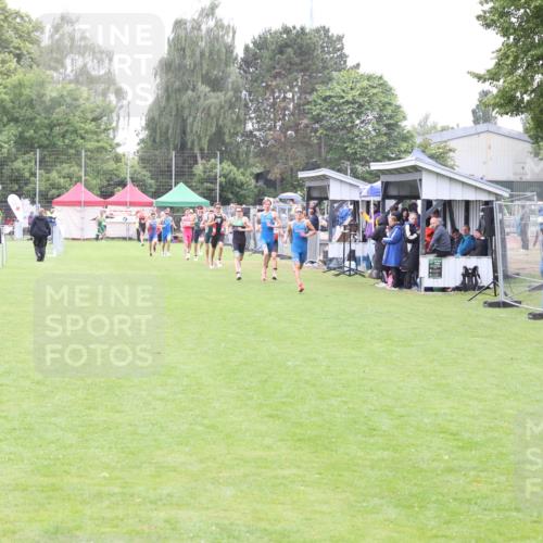 14.06.2026 - 7 Türme Triathlon Andreas Tolksdorf http://msf.ph/oto/9811061 14.06.2026 09:16:09 Schwimmen  meine-sportfotos.de
