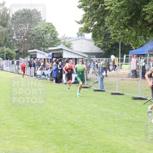 14.06.2026 - 7 Türme Triathlon Andreas Tolksdorf http://msf.ph/oto/9811084 14.06.2026 09:16:22 Schwimmen  meine-sportfotos.de