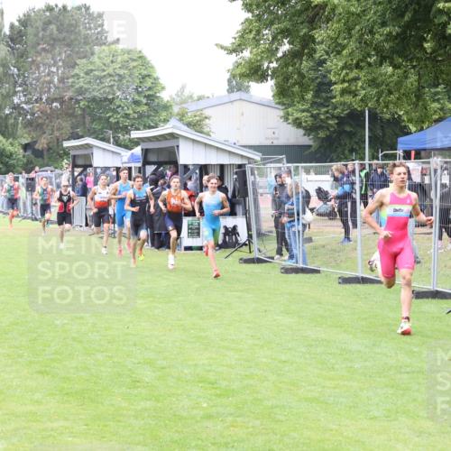 14.06.2026 - 7 Türme Triathlon Andreas Tolksdorf http://msf.ph/oto/9811097 14.06.2026 09:17:49 Schwimmen  meine-sportfotos.de