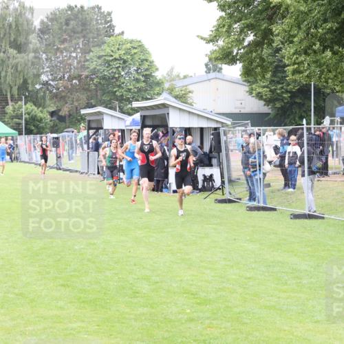 14.06.2026 - 7 Türme Triathlon Andreas Tolksdorf http://msf.ph/oto/9811119 14.06.2026 09:18:00 Schwimmen  meine-sportfotos.de