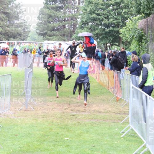 14.06.2026 - 7 Türme Triathlon Andreas Tolksdorf http://msf.ph/oto/9811148 14.06.2026 09:20:11 Schwimmen  meine-sportfotos.de