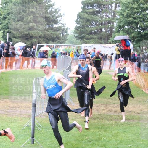 14.06.2026 - 7 Türme Triathlon Andreas Tolksdorf http://msf.ph/oto/9811168 14.06.2026 09:20:19 Schwimmen  meine-sportfotos.de