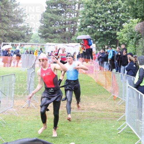 14.06.2026 - 7 Türme Triathlon Andreas Tolksdorf http://msf.ph/oto/9811189 14.06.2026 09:20:30 Schwimmen  meine-sportfotos.de
