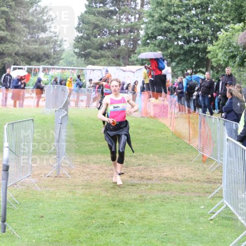 14.06.2026 - 7 Türme Triathlon Andreas Tolksdorf http://msf.ph/oto/9811191 14.06.2026 09:20:33 Schwimmen  meine-sportfotos.de