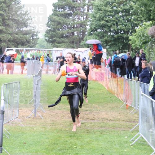14.06.2026 - 7 Türme Triathlon Andreas Tolksdorf http://msf.ph/oto/9811194 14.06.2026 09:20:36 Schwimmen  meine-sportfotos.de