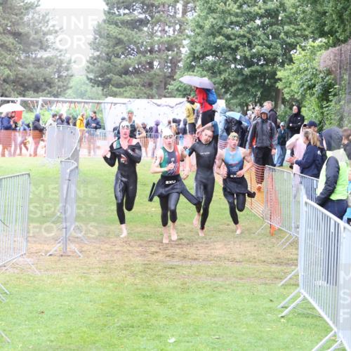 14.06.2026 - 7 Türme Triathlon Andreas Tolksdorf http://msf.ph/oto/9811230 14.06.2026 09:20:54 Schwimmen  meine-sportfotos.de