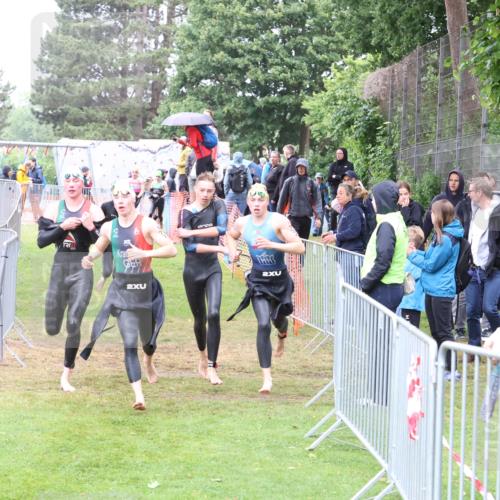14.06.2026 - 7 Türme Triathlon Andreas Tolksdorf http://msf.ph/oto/9811232 14.06.2026 09:20:55 Schwimmen  meine-sportfotos.de