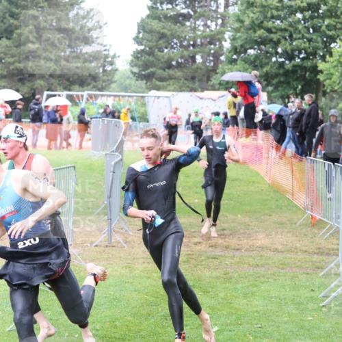 14.06.2026 - 7 Türme Triathlon Andreas Tolksdorf http://msf.ph/oto/9811235 14.06.2026 09:20:56 Schwimmen  meine-sportfotos.de