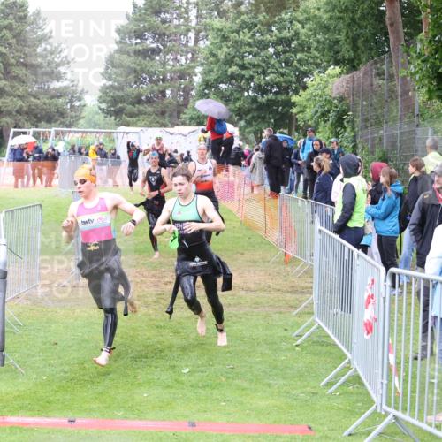 14.06.2026 - 7 Türme Triathlon Andreas Tolksdorf http://msf.ph/oto/9811241 14.06.2026 09:21:03 Schwimmen  meine-sportfotos.de