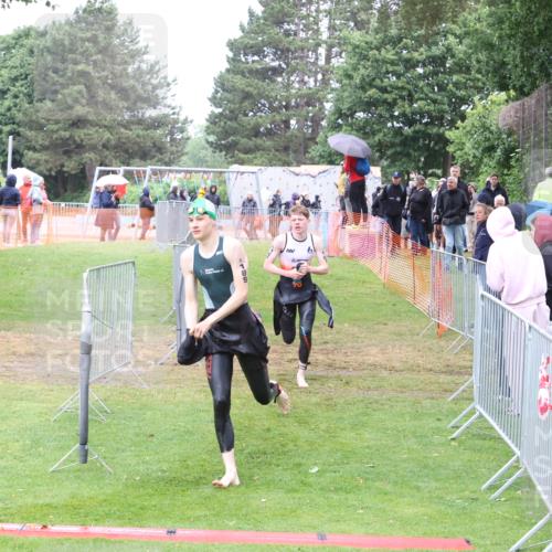 14.06.2026 - 7 Türme Triathlon Andreas Tolksdorf http://msf.ph/oto/9811259 14.06.2026 09:21:15 Schwimmen  meine-sportfotos.de