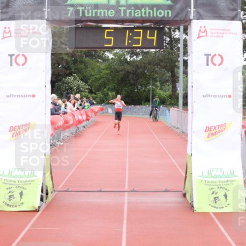 14.06.2026 - 7 Türme Triathlon Andreas Tolksdorf http://msf.ph/oto/9811264 14.06.2026 09:30:46 Schwimmen  meine-sportfotos.de