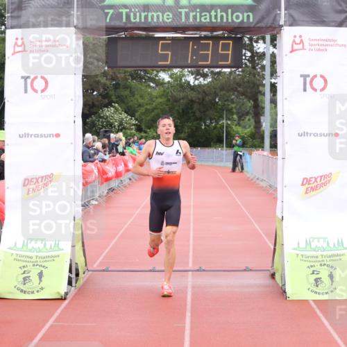 14.06.2026 - 7 Türme Triathlon Andreas Tolksdorf http://msf.ph/oto/9811268 14.06.2026 09:30:51 Schwimmen  meine-sportfotos.de