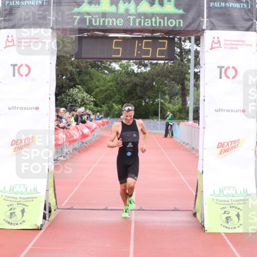 14.06.2026 - 7 Türme Triathlon Andreas Tolksdorf http://msf.ph/oto/9811273 14.06.2026 09:31:03 Schwimmen  meine-sportfotos.de