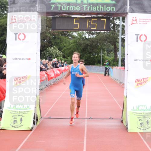 14.06.2026 - 7 Türme Triathlon Andreas Tolksdorf http://msf.ph/oto/9811275 14.06.2026 09:31:08 Schwimmen  meine-sportfotos.de
