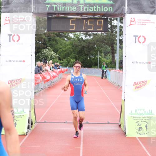 14.06.2026 - 7 Türme Triathlon Andreas Tolksdorf http://msf.ph/oto/9811279 14.06.2026 09:31:10 Schwimmen  meine-sportfotos.de