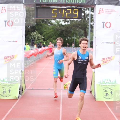 14.06.2026 - 7 Türme Triathlon Andreas Tolksdorf http://msf.ph/oto/9811333 14.06.2026 09:33:40 Schwimmen  meine-sportfotos.de