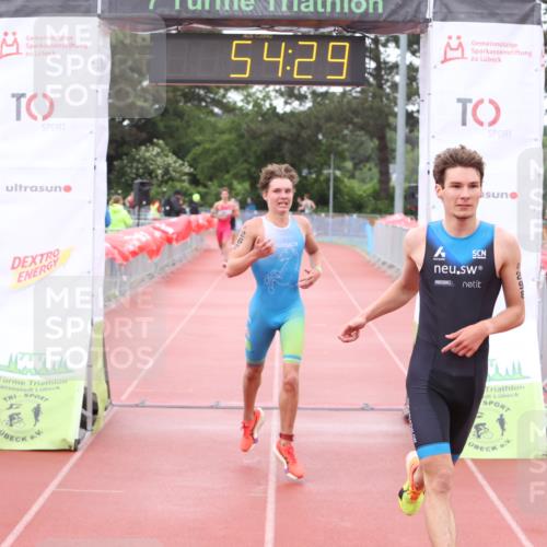 14.06.2026 - 7 Türme Triathlon Andreas Tolksdorf http://msf.ph/oto/9811334 14.06.2026 09:33:40 Schwimmen  meine-sportfotos.de