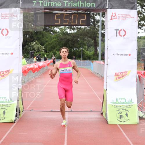 14.06.2026 - 7 Türme Triathlon Andreas Tolksdorf http://msf.ph/oto/9811363 14.06.2026 09:34:13 Schwimmen  meine-sportfotos.de