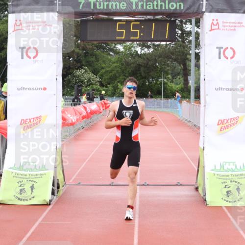 14.06.2026 - 7 Türme Triathlon Andreas Tolksdorf http://msf.ph/oto/9811366 14.06.2026 09:34:23 Schwimmen  meine-sportfotos.de