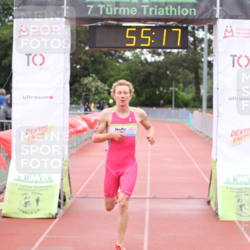 14.06.2026 - 7 Türme Triathlon Andreas Tolksdorf http://msf.ph/oto/9811372 14.06.2026 09:34:29 Schwimmen  meine-sportfotos.de
