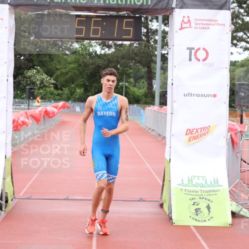 14.06.2026 - 7 Türme Triathlon Andreas Tolksdorf http://msf.ph/oto/9811394 14.06.2026 09:35:26 Schwimmen  meine-sportfotos.de