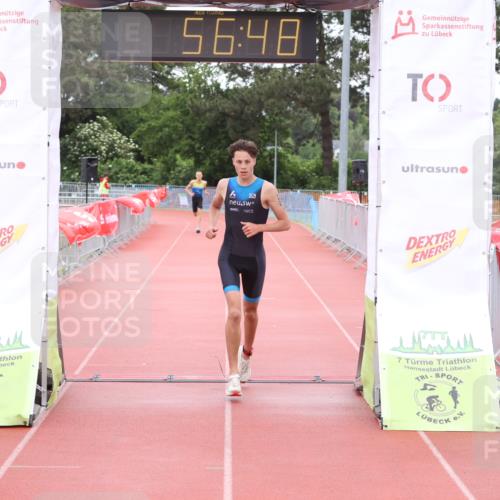 14.06.2026 - 7 Türme Triathlon Andreas Tolksdorf http://msf.ph/oto/9811401 14.06.2026 09:35:59 Schwimmen  meine-sportfotos.de