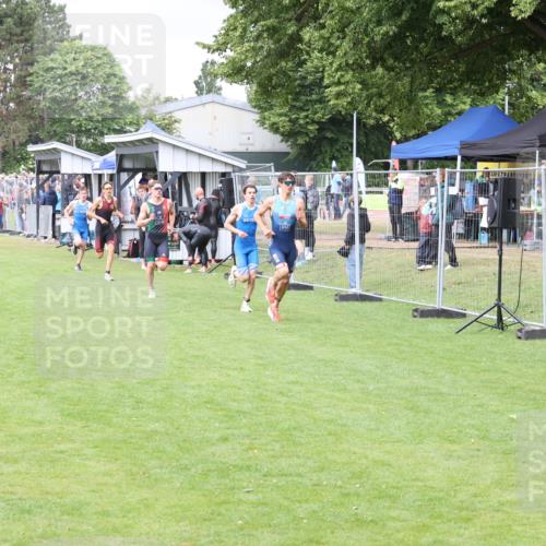 14.06.2026 - 7 Türme Triathlon Andreas Tolksdorf http://msf.ph/oto/9811429 14.06.2026 09:47:39 Schwimmen  meine-sportfotos.de