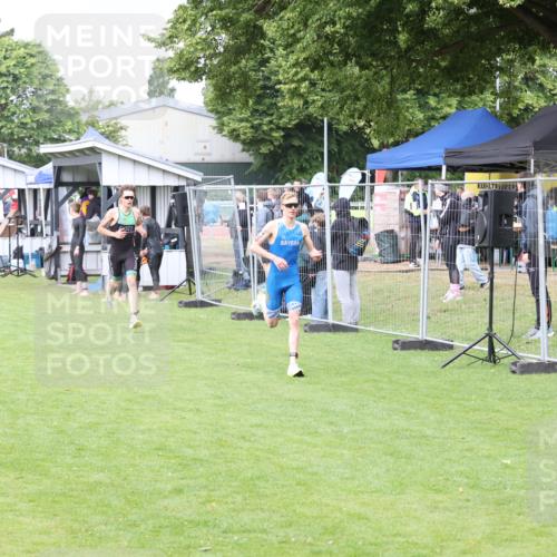 14.06.2026 - 7 Türme Triathlon Andreas Tolksdorf http://msf.ph/oto/9811443 14.06.2026 09:47:59 Schwimmen  meine-sportfotos.de