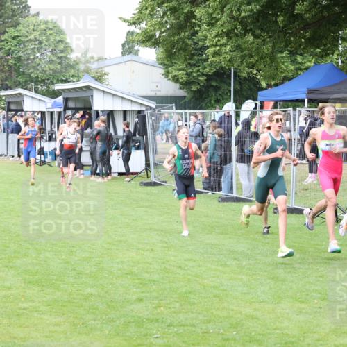 14.06.2026 - 7 Türme Triathlon Andreas Tolksdorf http://msf.ph/oto/9811455 14.06.2026 09:48:03 Schwimmen  meine-sportfotos.de