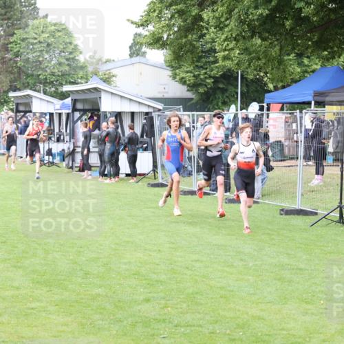 14.06.2026 - 7 Türme Triathlon Andreas Tolksdorf http://msf.ph/oto/9811461 14.06.2026 09:48:06 Schwimmen  meine-sportfotos.de