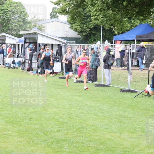 14.06.2026 - 7 Türme Triathlon Andreas Tolksdorf http://msf.ph/oto/9811471 14.06.2026 09:48:11 Schwimmen  meine-sportfotos.de
