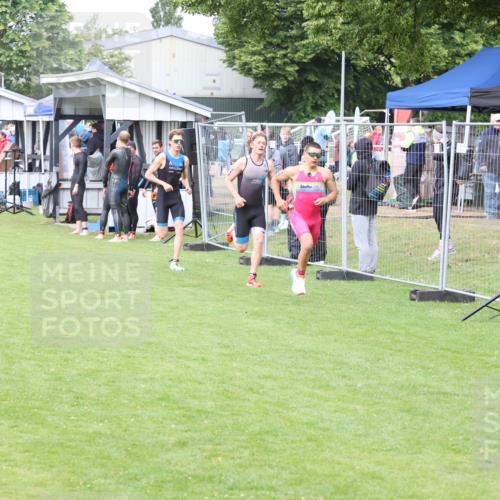 14.06.2026 - 7 Türme Triathlon Andreas Tolksdorf http://msf.ph/oto/9811472 14.06.2026 09:48:12 Schwimmen  meine-sportfotos.de