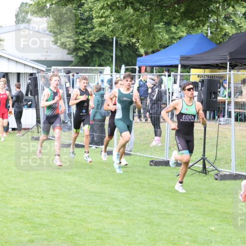 14.06.2026 - 7 Türme Triathlon Andreas Tolksdorf http://msf.ph/oto/9811481 14.06.2026 09:48:19 Schwimmen  meine-sportfotos.de
