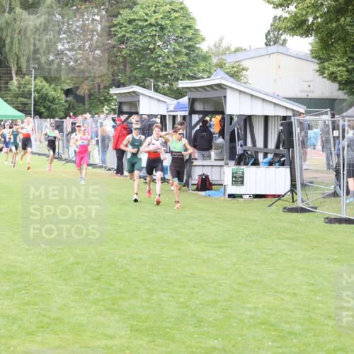 14.06.2026 - 7 Türme Triathlon Andreas Tolksdorf http://msf.ph/oto/9811496 14.06.2026 09:49:23 Schwimmen  meine-sportfotos.de