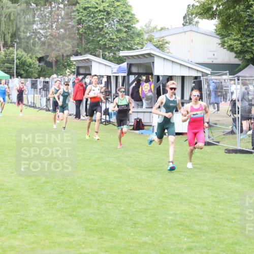 14.06.2026 - 7 Türme Triathlon Andreas Tolksdorf http://msf.ph/oto/9811504 14.06.2026 09:49:27 Schwimmen  meine-sportfotos.de