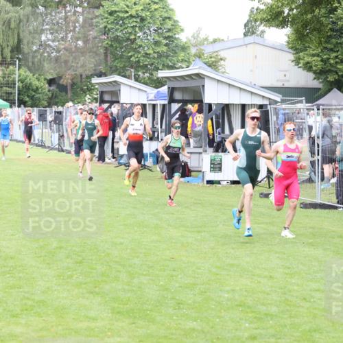 14.06.2026 - 7 Türme Triathlon Andreas Tolksdorf http://msf.ph/oto/9811505 14.06.2026 09:49:28 Schwimmen  meine-sportfotos.de