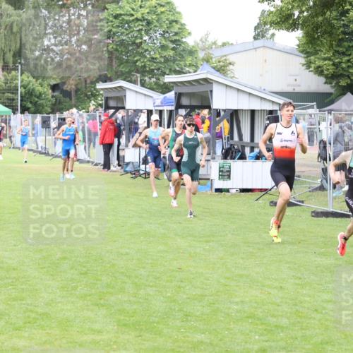 14.06.2026 - 7 Türme Triathlon Andreas Tolksdorf http://msf.ph/oto/9811509 14.06.2026 09:49:30 Schwimmen  meine-sportfotos.de