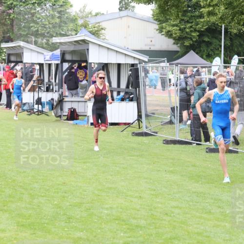 14.06.2026 - 7 Türme Triathlon Andreas Tolksdorf http://msf.ph/oto/9811515 14.06.2026 09:49:35 Schwimmen  meine-sportfotos.de