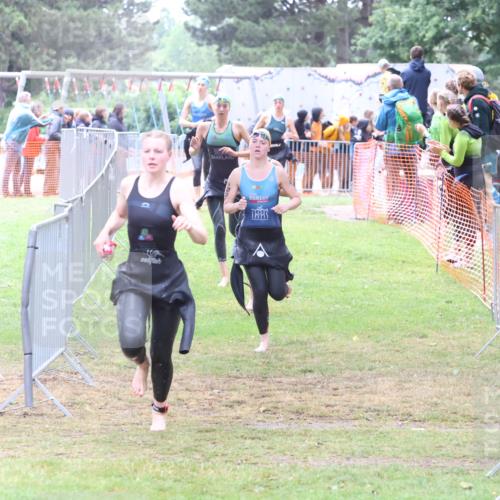 14.06.2026 - 7 Türme Triathlon Andreas Tolksdorf http://msf.ph/oto/9811544 14.06.2026 09:50:07 Schwimmen  meine-sportfotos.de