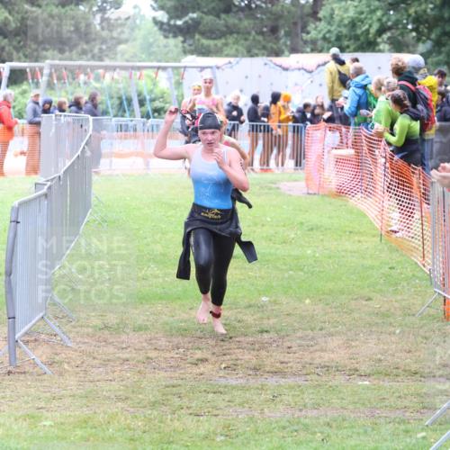 14.06.2026 - 7 Türme Triathlon Andreas Tolksdorf http://msf.ph/oto/9811603 14.06.2026 09:50:37 Schwimmen  meine-sportfotos.de